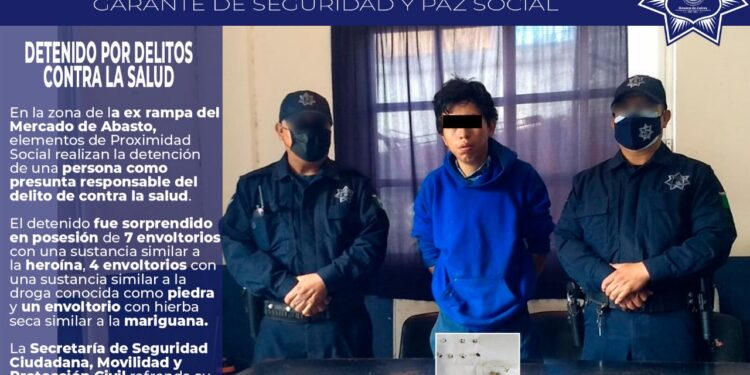 Policía Municipal detiene a persona en posesión de droga