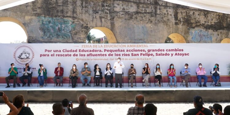 Se lleva a cabo feria de la Educación Ambiental
