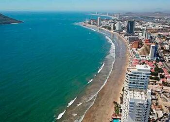 TEMPERATURA DEL AGUA EN LA BAHÍA DE MAZATLÁN PODRÍA AUMENTAR SIETE GRADOS CELSIUS