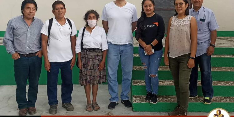 Por gravedad trasladan a Oaxaca a pintor electrocutado en Huajuapan de León