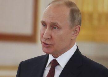 Putin amenaza con una lucha sin concesiones en Ucrania