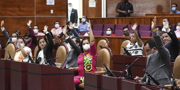 Cierre precautorio temporal por Marea Roja en costas istmeñas: SSO