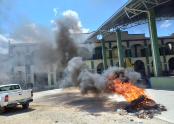 ‼️San Cristóbal Amatlán en llamas, así se encuentra en estos momentos ‼️