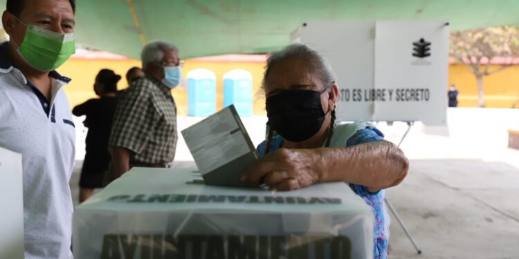 Transcurre con normalidad jornada electoral de elecciones extraordinarias