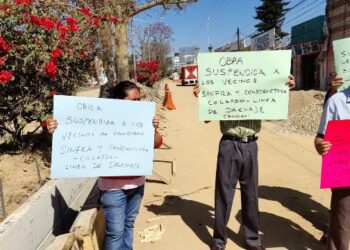 Vecinos de Candiani exigen reparación del drenaje colapsado