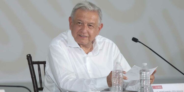 Convoca UTSSO a egresados de bachillerato para integrarse a su sistema de estudios