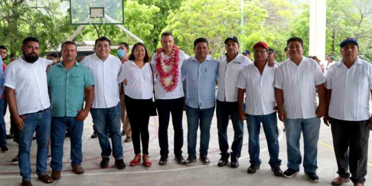 Suman 281 escuelas afectadas por el paso del huracán “Ágatha”: IEEPO