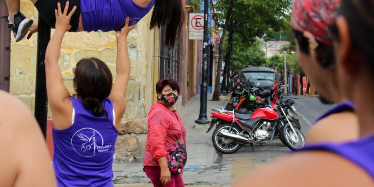 El pole urbano, “tomó” las calles
