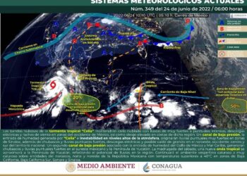 Pronóstico de lluvias puntuales intensas en zonas de Nayarit, así como lluvias muy fuertes en Sinaloa, Jalisco, Colima, Michoacán y Chiapas.