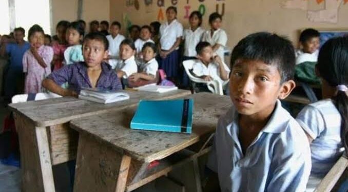 Nula política educativa de la 4T estanca la educación: FNERRR