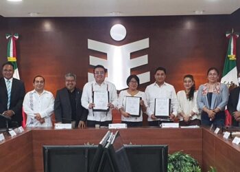 Órganos de control interno firman convenio de colaboración