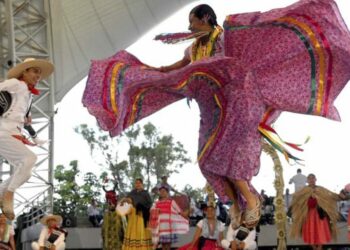 ¡Viva Oaxaca, viva la Guelaguetza! así se escuchó la 2da emisión de la máxima fiesta oaxaqueña