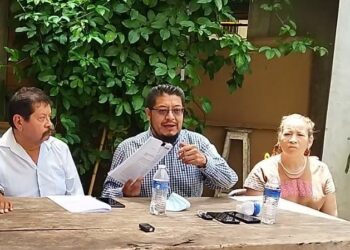 Proveedor de los Servicios de Salud de Oaxaca exige pago de adeudo, atendió con alimentación unidad Covid-19