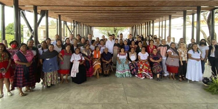 Fortalecer a las y los emprendedores, es fortalecer a la economía de nuestro estado: IMM