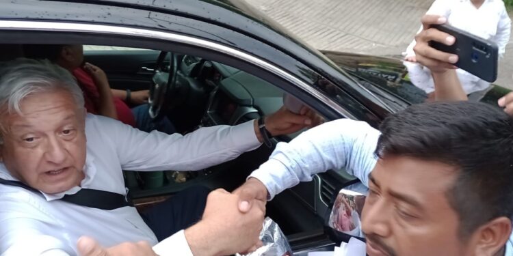 Cafetaleros piden a AMLO apoyo para rehabilitar carretera Copalita-Pluma Hidalgo-Sta. María Huatulco