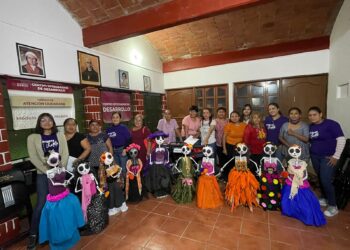 Continúa Brigada Violeta impulsando capacitación y empoderamiento de las mujeres en agencias de Oaxaca de Juárez