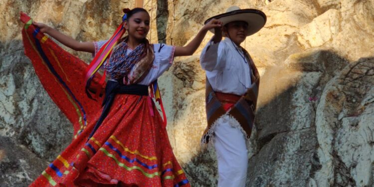 Promueve Secretaría de Administración Convivencia Navideña para las familias oaxaqueñas