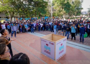 Agradece Irma Bolaños positiva respuesta a la campaña “Abrigando Corazones”