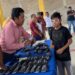 Fundación Nino entrega lentes gratis a familias de San Miguel Tlacotepec