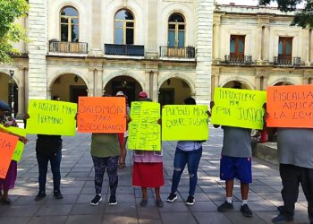 Claman justicia por la muerte de sus 3 hijos