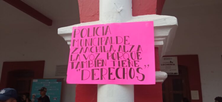 Policías municipales de Zaachila se declaran el paro de labores