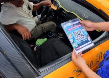 Realiza Semovi operativos para supervisar el servicio de taxis