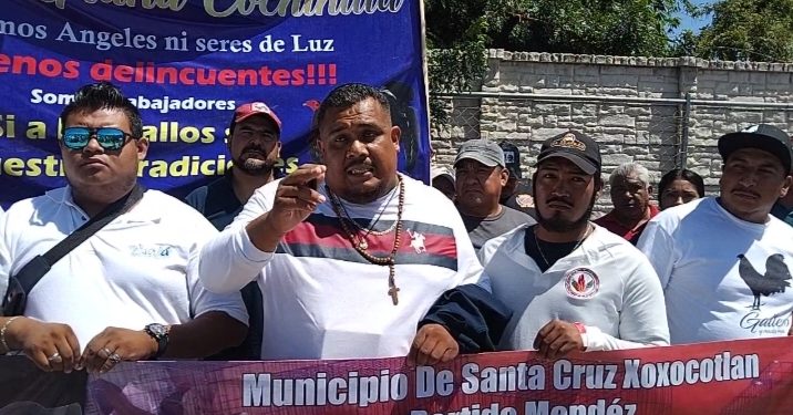 Integrantes de festividades arraigadas exigen respeto a su fuente de ingresos