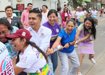 Felicidad y unidad familiar distinguen a la DivertiRuta encabezada por el Sistema DIF Oaxaca