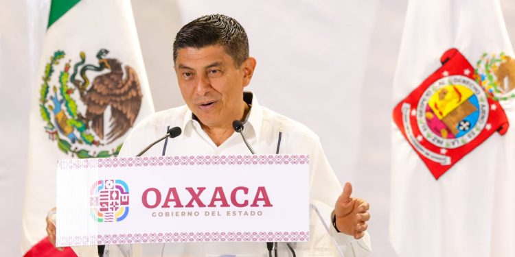 Con el presidente López Obrador hablamos de comida cuando viene a Oaxaca, afirma el gobernador Salomón Jara