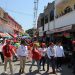 Fernando Aguilar Robles acompaña a Benjamín Robles Montoya en Miahuatlán de Porfirio Díaz