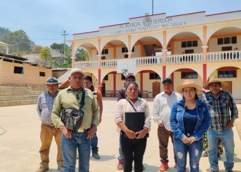 Llano Laguna Tepuxtepec desmiente problemas en obras de autopista Oaxaca Tehuantepec