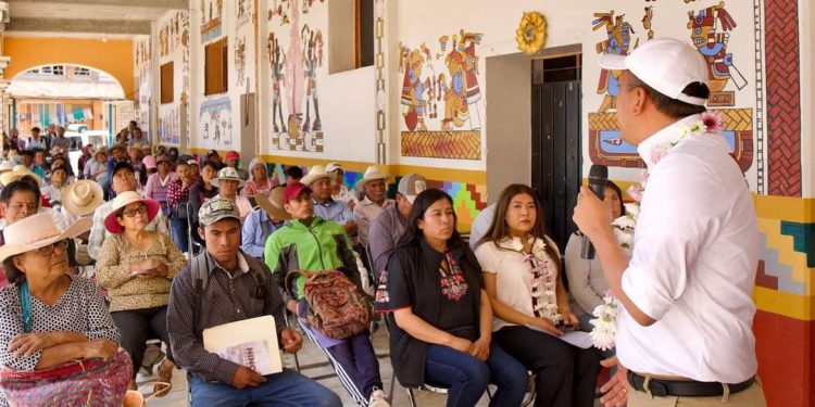 Desde la mixteca Nino Morales garantizó justicia social para sus hermanos indígenas