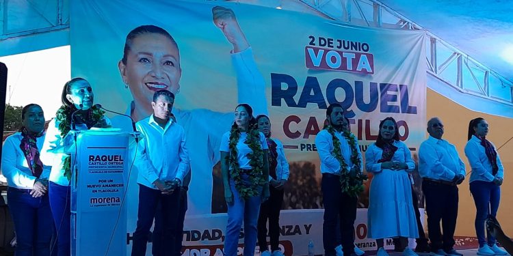 Tlacolula de Matamoros tiene que salir del rezago en que se encuentra: Raquel Castillo Ortega