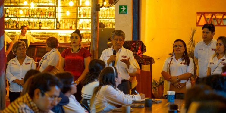 Expone Francisco Martínez Neri avances obtenidos en la agilización de trámites administrativos