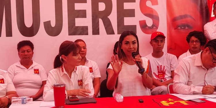 El Tribunal Electoral del Estado de Oaxaca con sentencia misogina revoca candidatura de Jocabed Betanzos