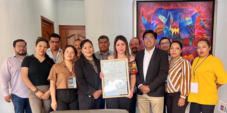 Se reúne Colegio de Licenciados en Administración con el Órgano Superior de Fiscalización del Estado de Oaxaca