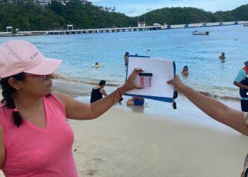 Realiza SSO muestreo de agua de mar previo a período prevacacional de verano