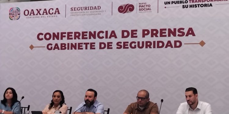 No ha habido omisión en el conflicto entre San Miguel El Grande y Llano de Guadalupe, afirma el Secretario de Gobierno, Jesús Romero López