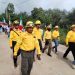 Reconocen trabajo de combatientes forestales durante desfile cívico en San Francisco Yosocuta