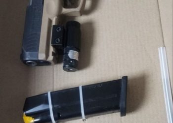 Detiene policía de Xoxo a dos sujetos por portación de armas de fuego