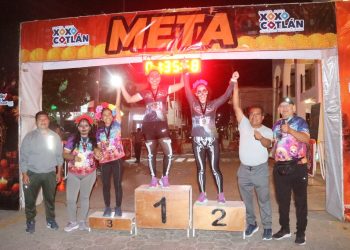Rotundo éxito 2a edición de la Carrera Atlética Día de Muertos en Xoxo