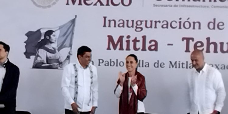 Inauguró la presidenta Claudia Sheinbaum Pardo la carretera Mitla-Tehuantepec